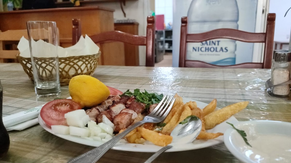 Aek Larnaca Fc Sports Bar - Restaurant Photos 2